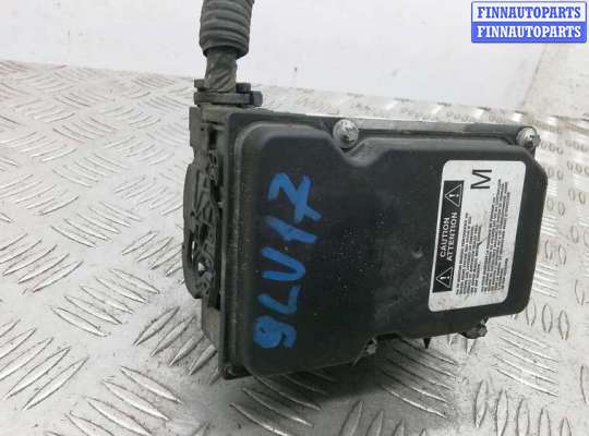 купить блок abs на TOYOTA AURIS E150