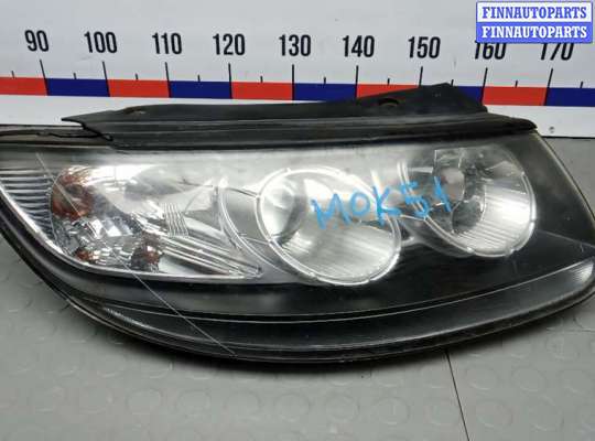 Фара передняя на Hyundai Santa Fe II (CM)