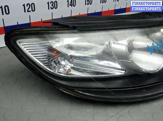 Фара передняя на Hyundai Santa Fe II (CM)