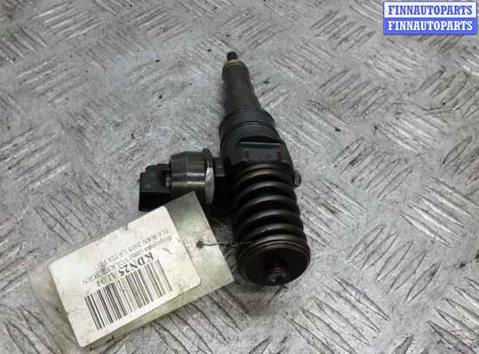 Форсунка топливная на Volkswagen Touran I (1T)