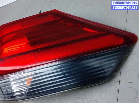 купить фонарь задний правый на NISSAN X-TRAIL T32