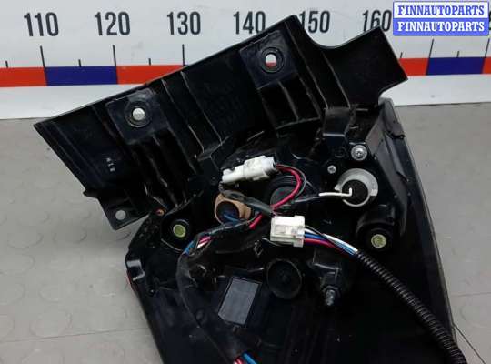 купить фонарь задний правый на NISSAN X-TRAIL T32