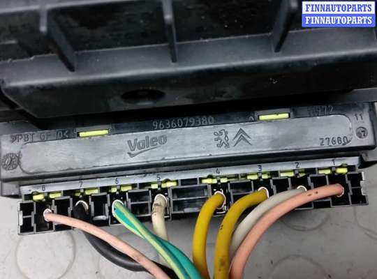 купить блок предохранителей на PEUGEOT PARTNER 2