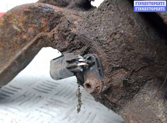 купить ступица передняя правая на VOLKSWAGEN TRANSPORTER T5