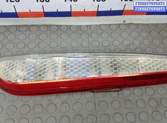 фонарь задний правый FO1866706 на FORD FOCUS 2