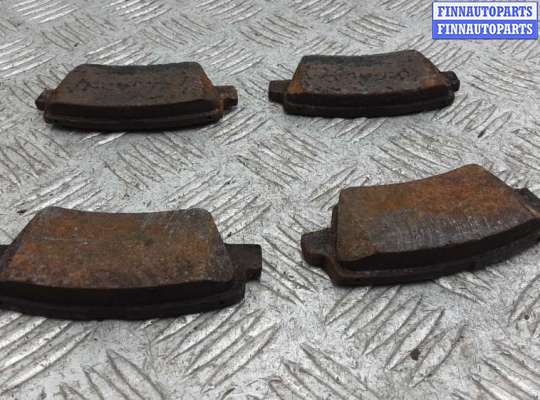 купить тормозные колодки задние на HYUNDAI I40