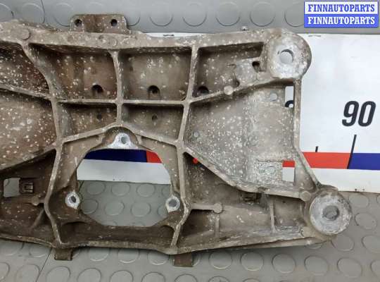 купить кронштейн кпп опорный на AUDI A5 1