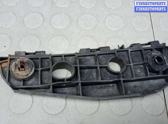 купить крепление бампера переднее на TOYOTA VERSO AR2