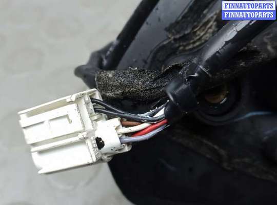 купить зеркало наружное левое на TOYOTA VERSO AR2