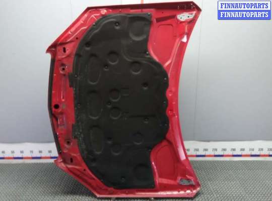 Капот на Mercedes-Benz C (W204)