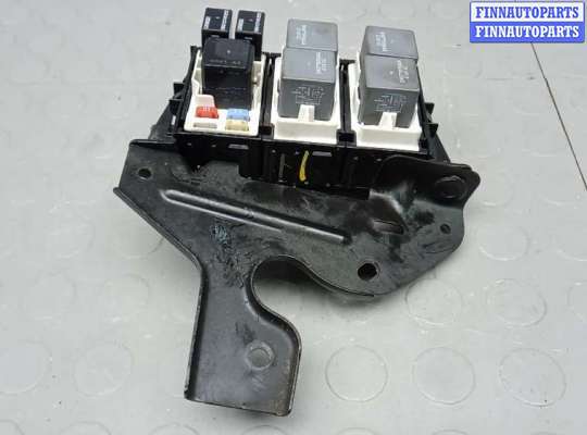 купить блок предохранителей на JEEP GRAND CHEROKEE WK2