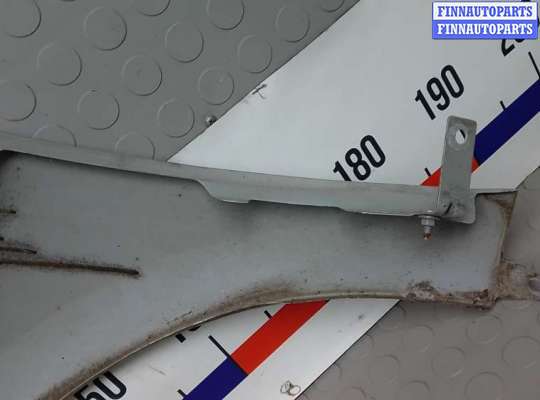 купить крыло переднее правое на RENAULT MEGANE 3