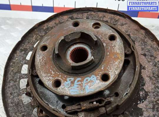 купить ступица задняя левая на AUDI Q7