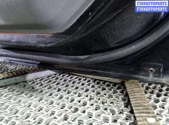 Дверь боковая на Jeep Grand Cherokee III (WK, WH)