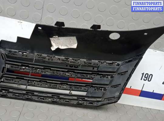 купить решетка радиатора на VOLKSWAGEN PASSAT B7