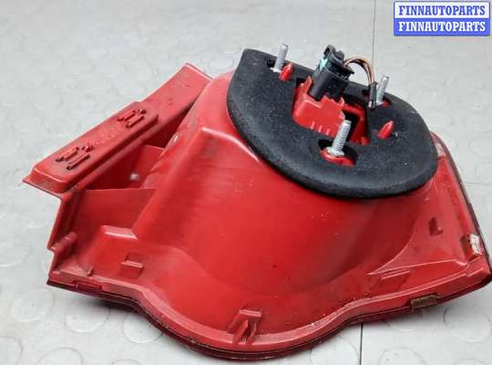 купить фонарь задний левый на VOLKSWAGEN PASSAT B6