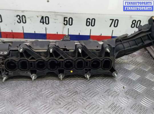 Коллектор впускной на Opel Zafira C