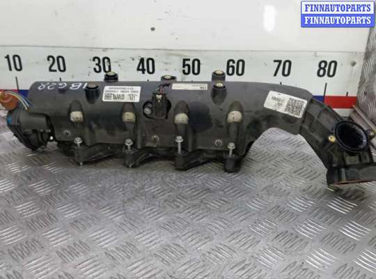 Коллектор впускной на Opel Zafira C