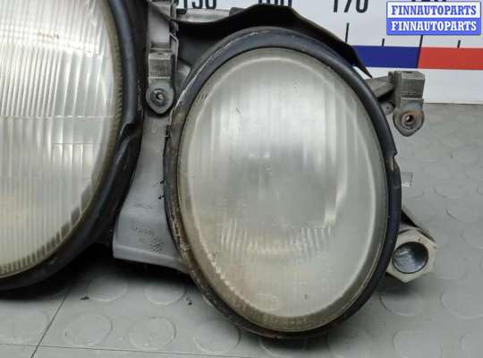 купить фара правая на MERCEDES BENZ CLK C208