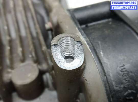 Компрессор пневмоподвески (насос) на Range Rover Sport I (L320)