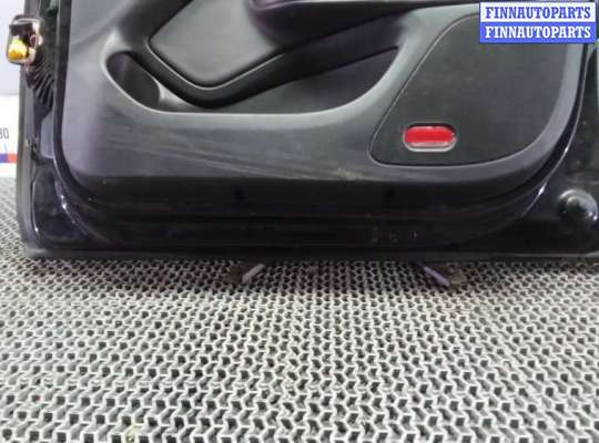 купить дверь передняя правая на SKODA OCTAVIA A5