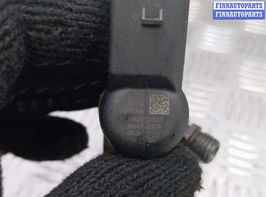 Форсунка топливная на Mercedes-Benz A (W176)