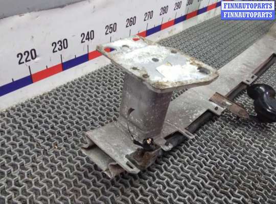 купить усилитель бампера передний (кронштейн) на RENAULT MEGANE 3