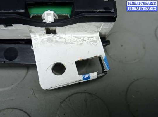 Щиток приборов на Ford S-Max