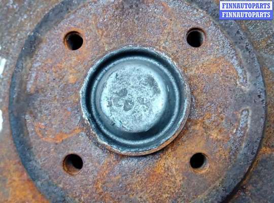 купить ступица задняя левая на PEUGEOT 3008 1