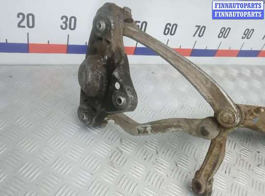 купить ступица передняя правая на AUDI A4 B5