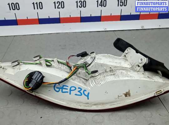 купить фонарь задний правый на SKODA SUPERB 2