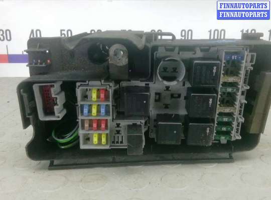купить блок предохранителей на VOLVO S60 1