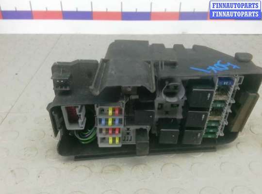 купить блок предохранителей на VOLVO S60 1