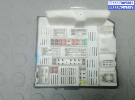 купить блок предохранителей на RENAULT MASTER 3