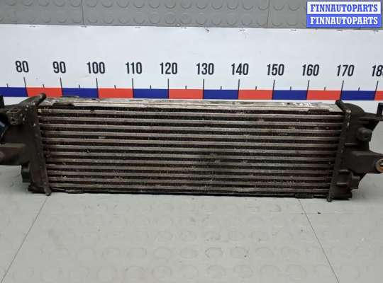 купить радиатор интеркулера на OPEL VIVARO