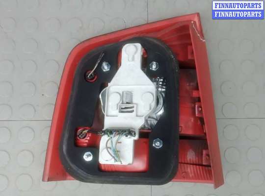 купить фонарь задний правый на SKODA OCTAVIA A5