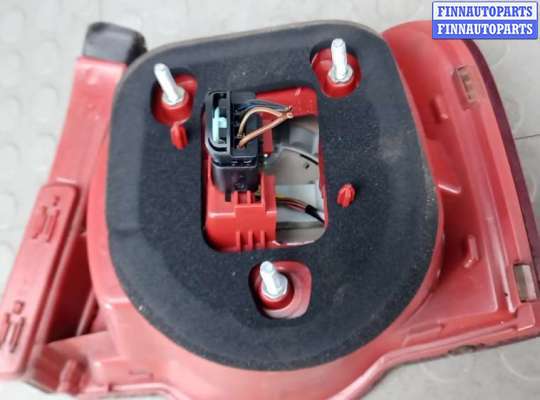 купить фонарь задний левый на VOLKSWAGEN PASSAT B6