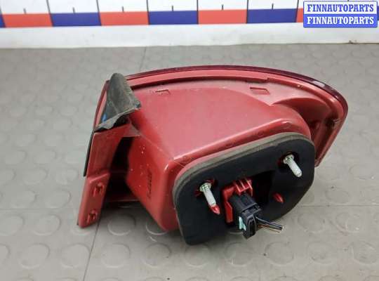 купить фонарь задний левый на VOLKSWAGEN PASSAT B6