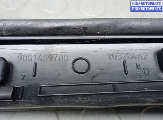 купить молдинг лобового стекла на CITROEN C4 GRAND PICASSO 2