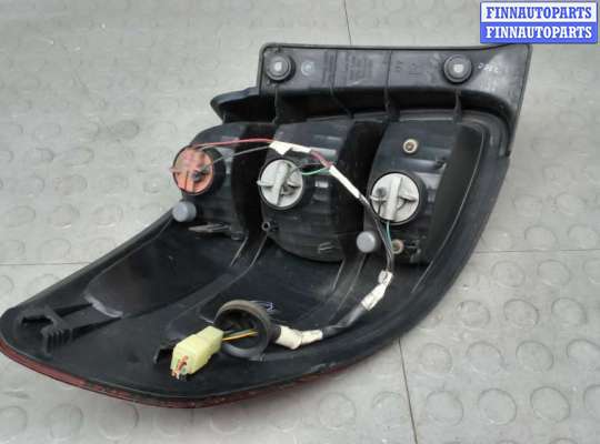 купить фонарь задний правый на SUZUKI SX4 YA11S