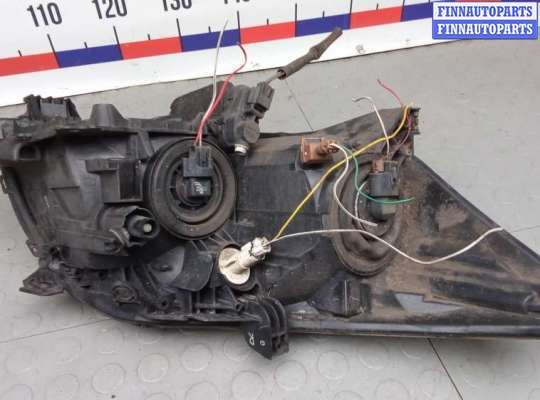 купить фара левая на TOYOTA AURIS E150