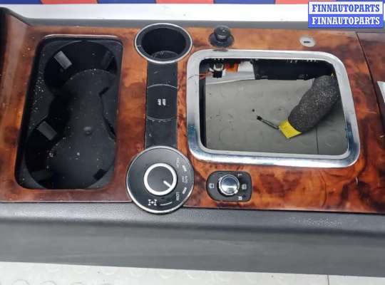 купить подлокотник центральный на VOLKSWAGEN TOUAREG 7L