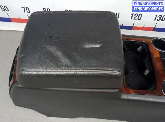 купить подлокотник центральный на VOLKSWAGEN TOUAREG 7L