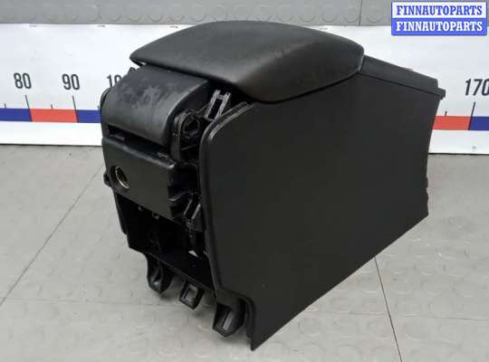 купить подлокотник центральный на VOLVO V60 1