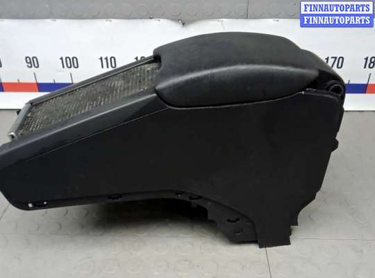 купить подлокотник центральный на VOLVO V60 1