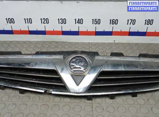 решетка радиатора OP2153850 на OPEL ZAFIRA B