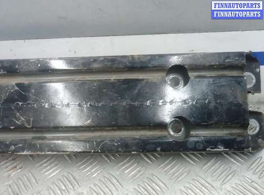 купить усилитель бампера передний (кронштейн) на TOYOTA PRIUS XW20