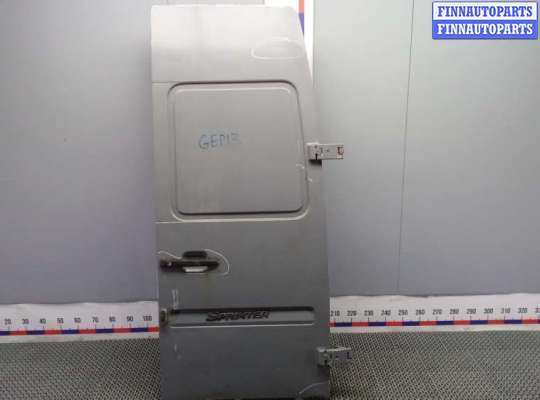 дверь распашная правая MB1607852 на MERCEDES BENZ SPRINTER 1