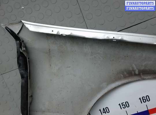 купить крыло переднее левое на MERCEDES BENZ C-CLASS W203
