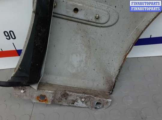 купить крыло переднее левое на MERCEDES BENZ C-CLASS W203